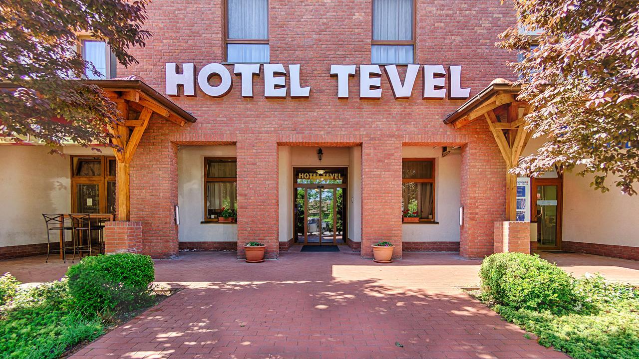 Hotel Tevel Sladkovicovo Dış mekan fotoğraf