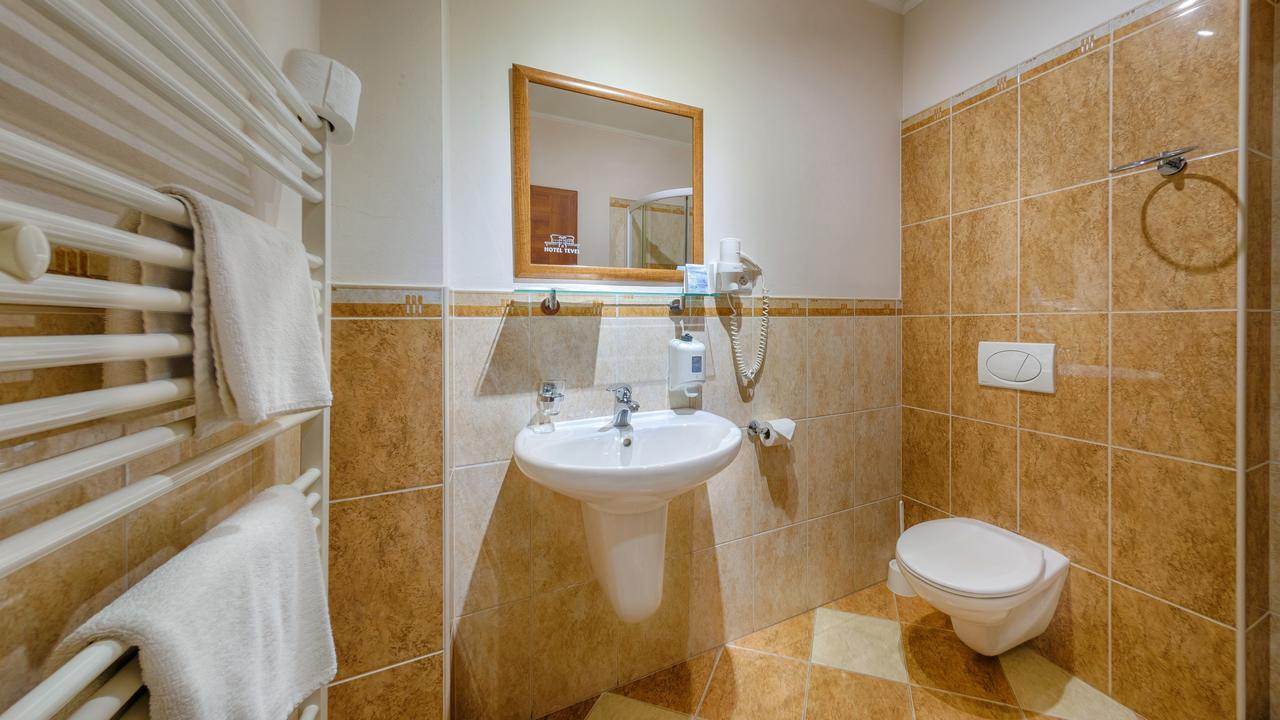 Hotel Tevel Sladkovicovo Dış mekan fotoğraf