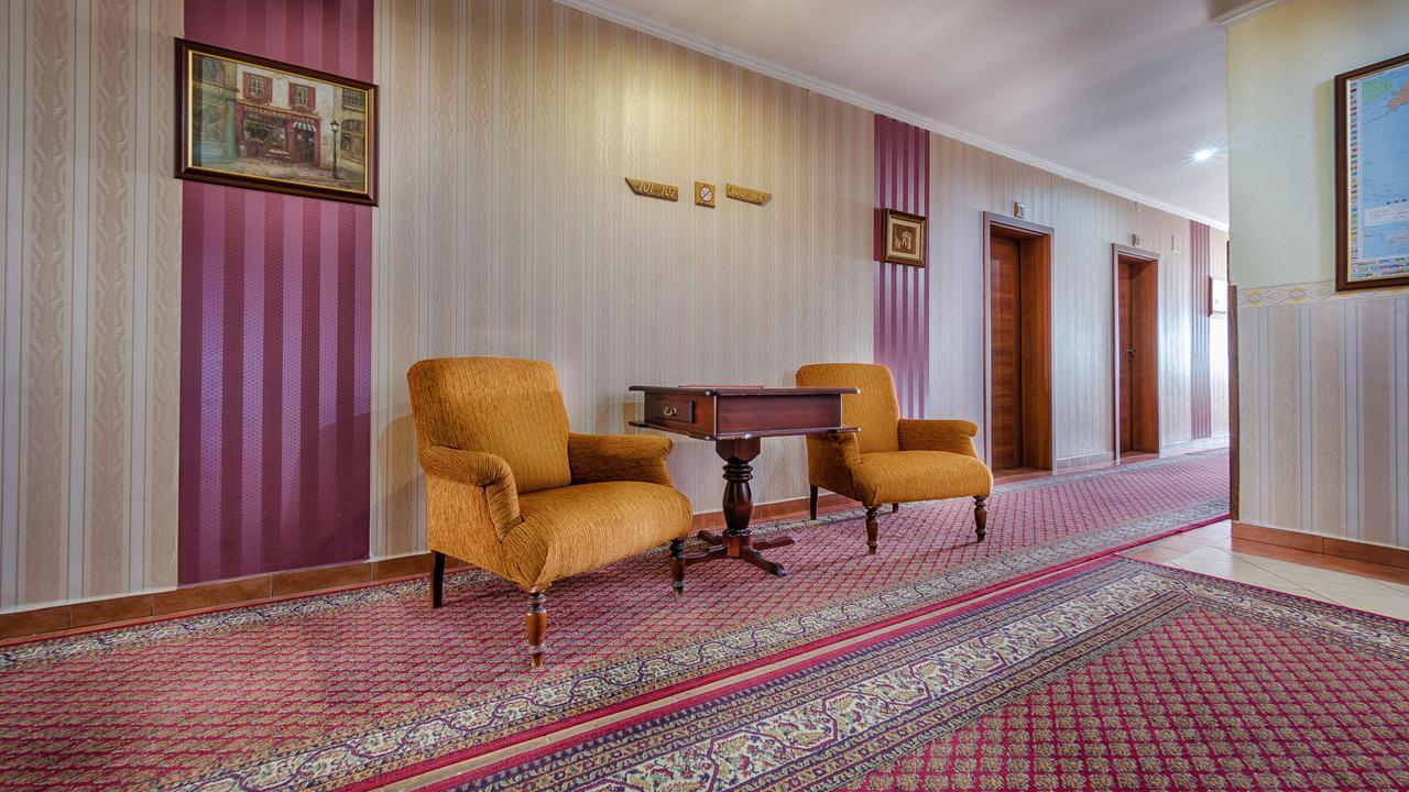 Hotel Tevel Sladkovicovo Dış mekan fotoğraf