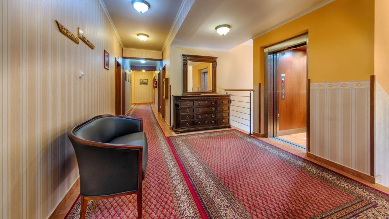 Hotel Tevel Sladkovicovo Dış mekan fotoğraf