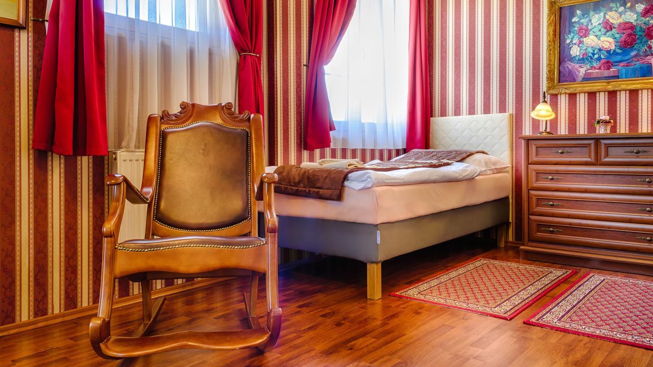 Hotel Tevel Sladkovicovo Dış mekan fotoğraf